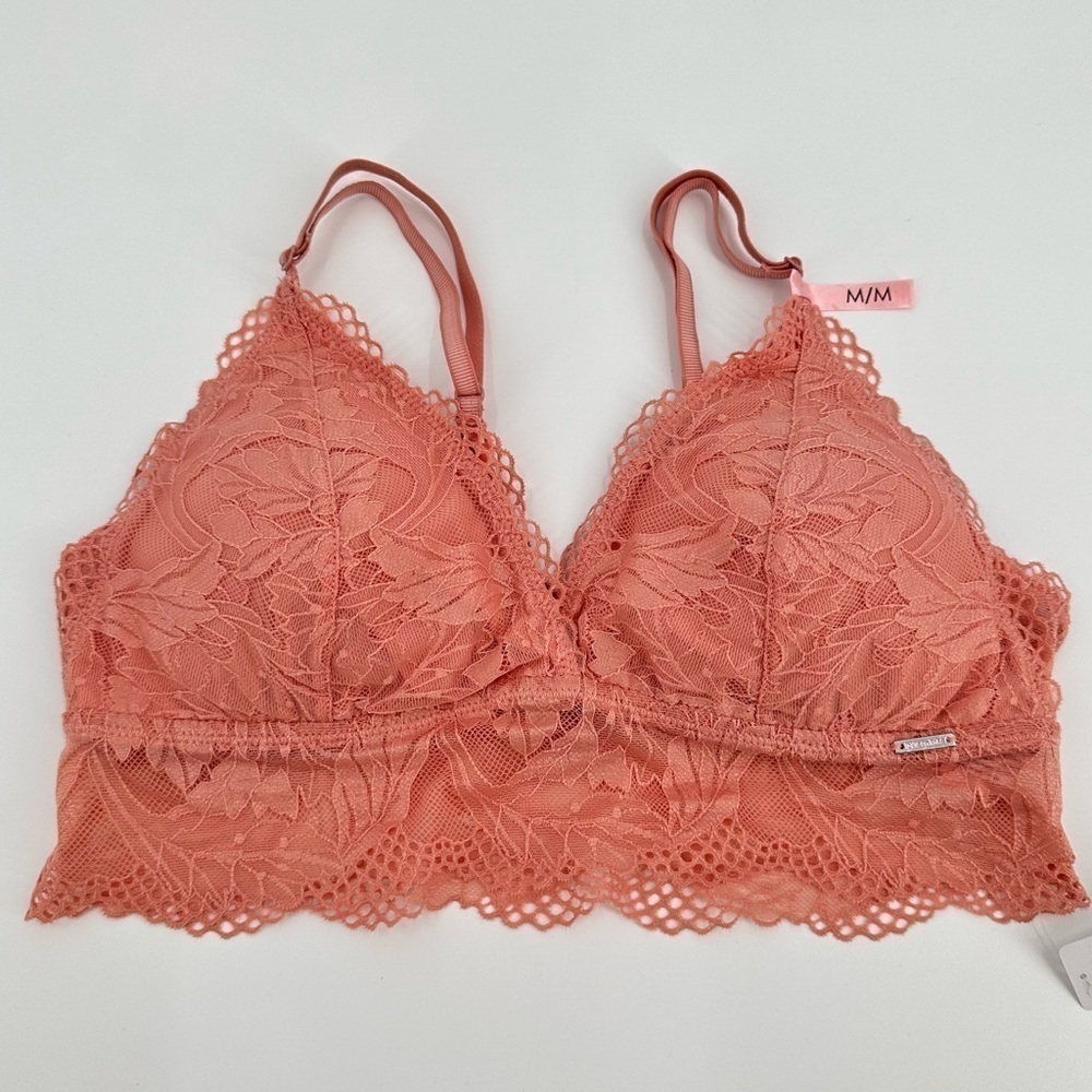 laVie en Rose NWT Salmon Color Lac Bralette Size Medium